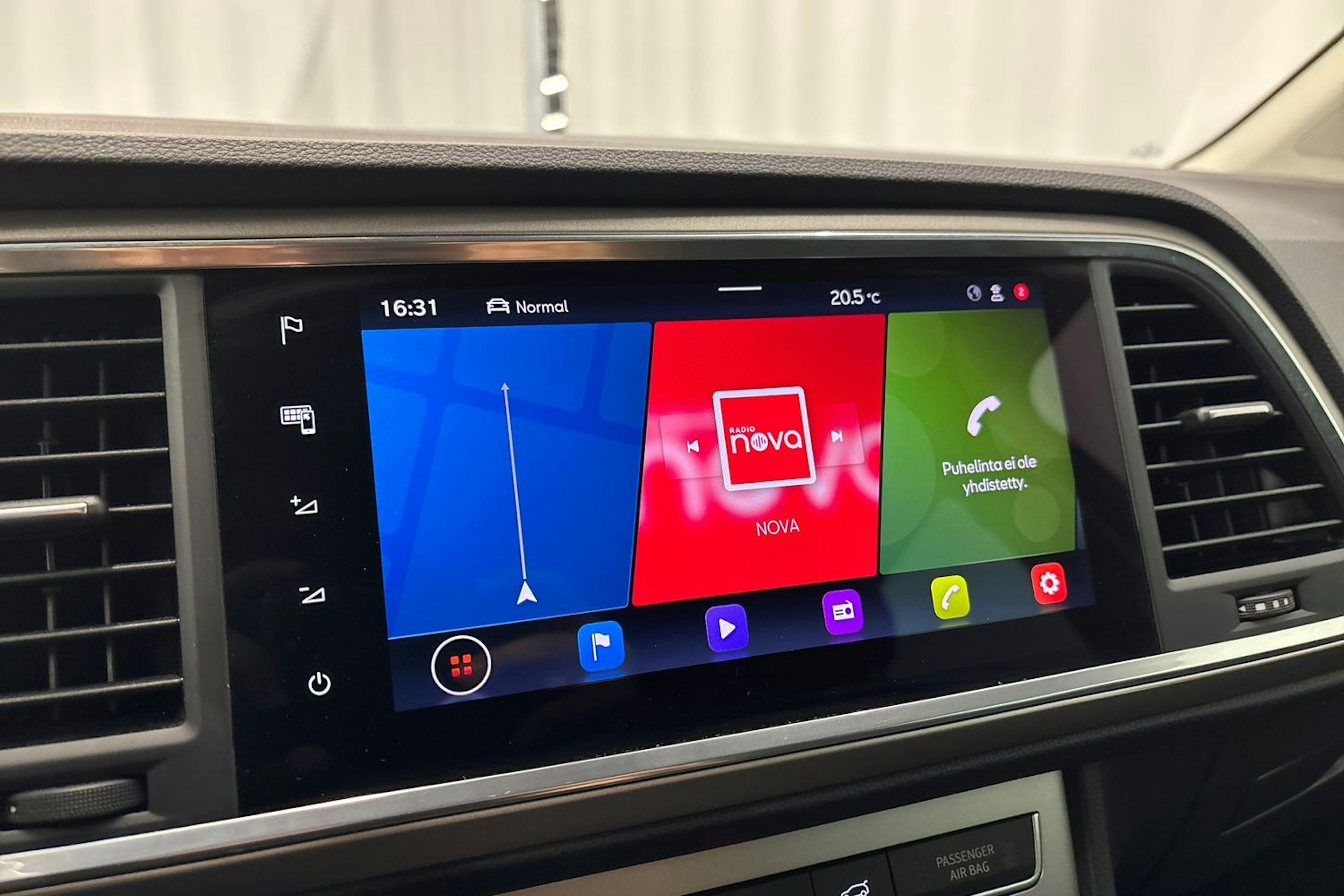 sininen SEAT Ateca 2022 kuva 21.