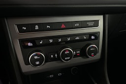 sininen SEAT Ateca 2022 kuva 28.
