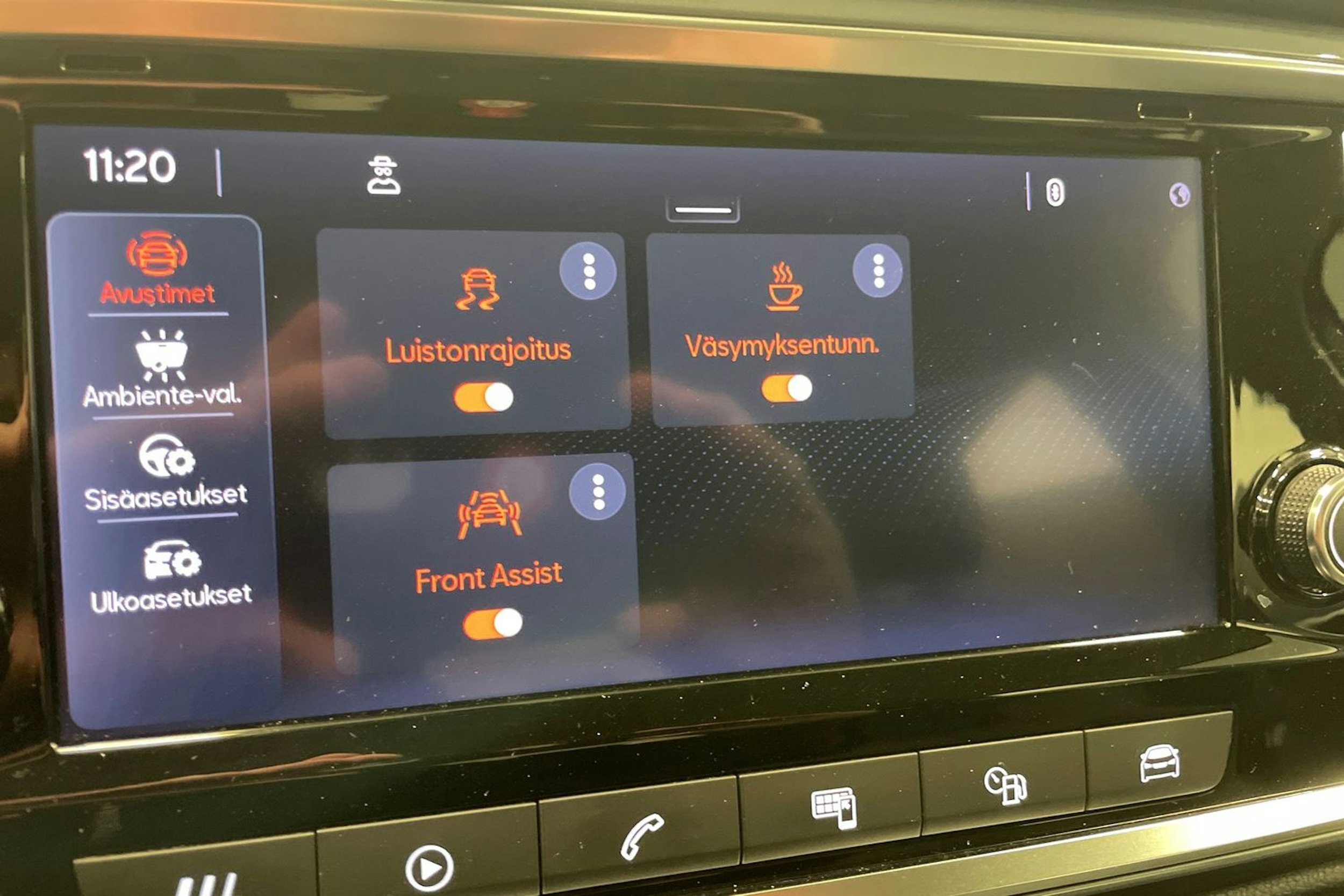 met. harmaa SEAT Ateca 2022 kuva 17.