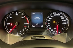 met. harmaa SEAT Ateca 2022 kuva 20.