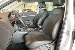 valkoinen SEAT Ateca 2022 kuva 14.