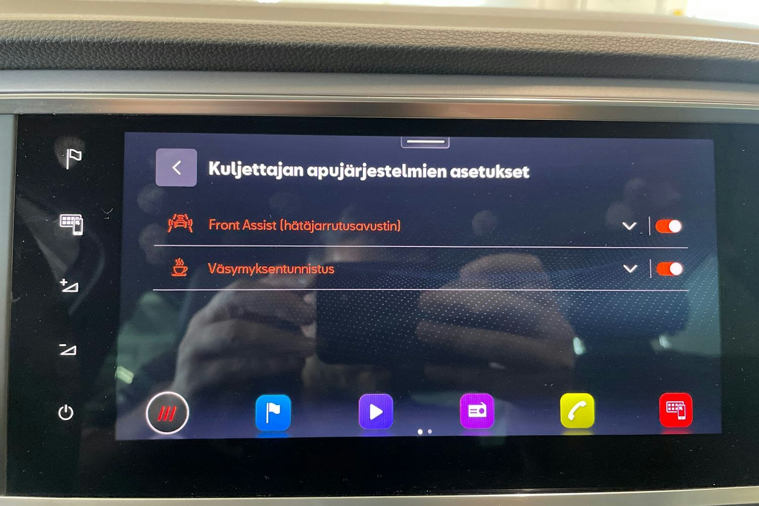 valkoinen SEAT Ateca 2022 kuva 25.