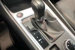 valkoinen SEAT Ateca 2022 kuva 31.