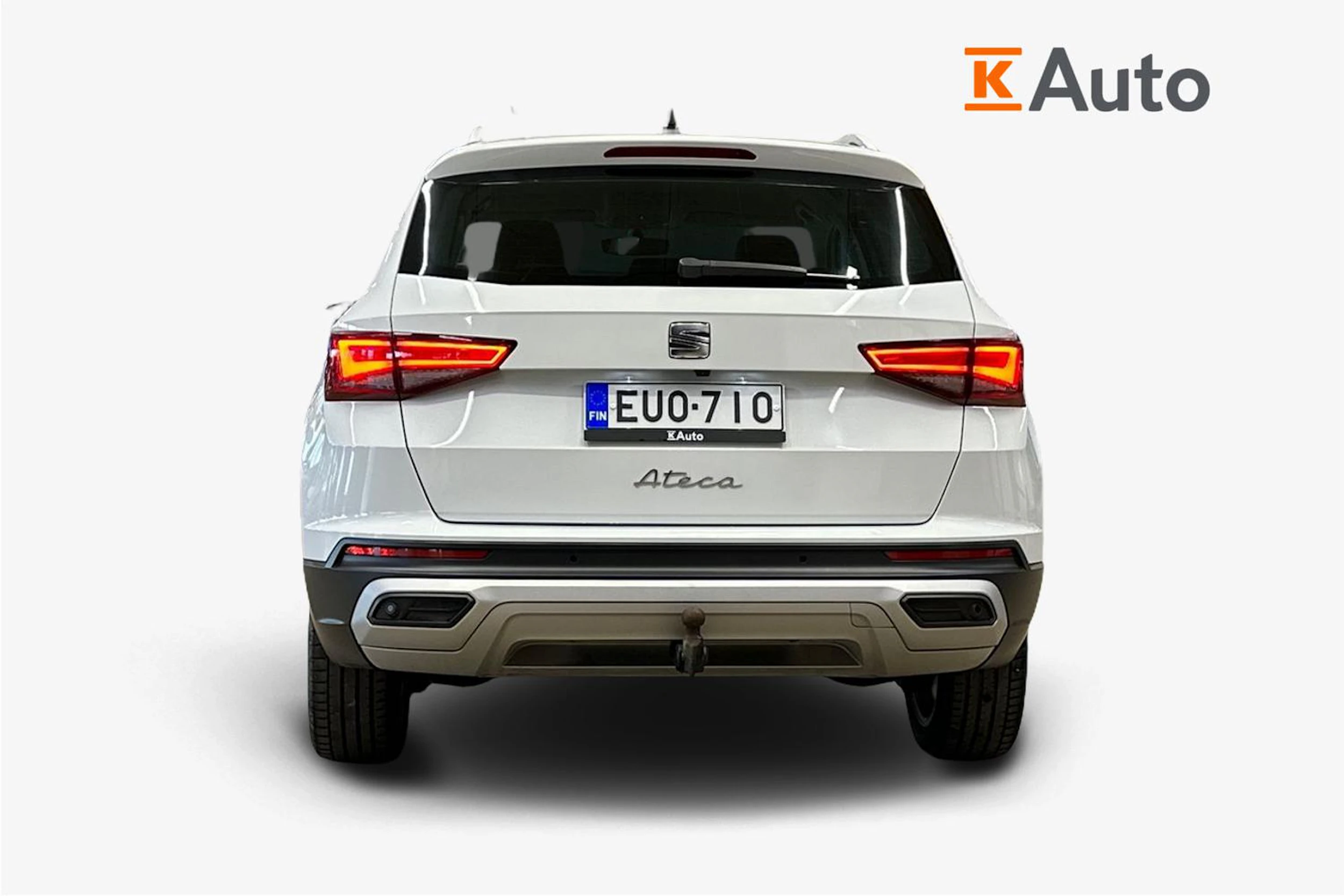 valkoinen SEAT Ateca 2023 kuva 4.