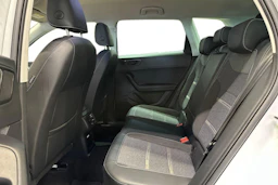 valkoinen SEAT Ateca 2023 kuva 11.