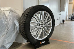 valkoinen SEAT Ateca 2023 kuva 13.