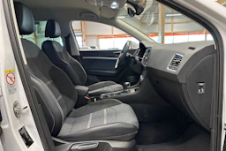 valkoinen SEAT Ateca 2023 kuva 15.