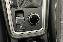 valkoinen SEAT Ateca 2023 kuva 21.