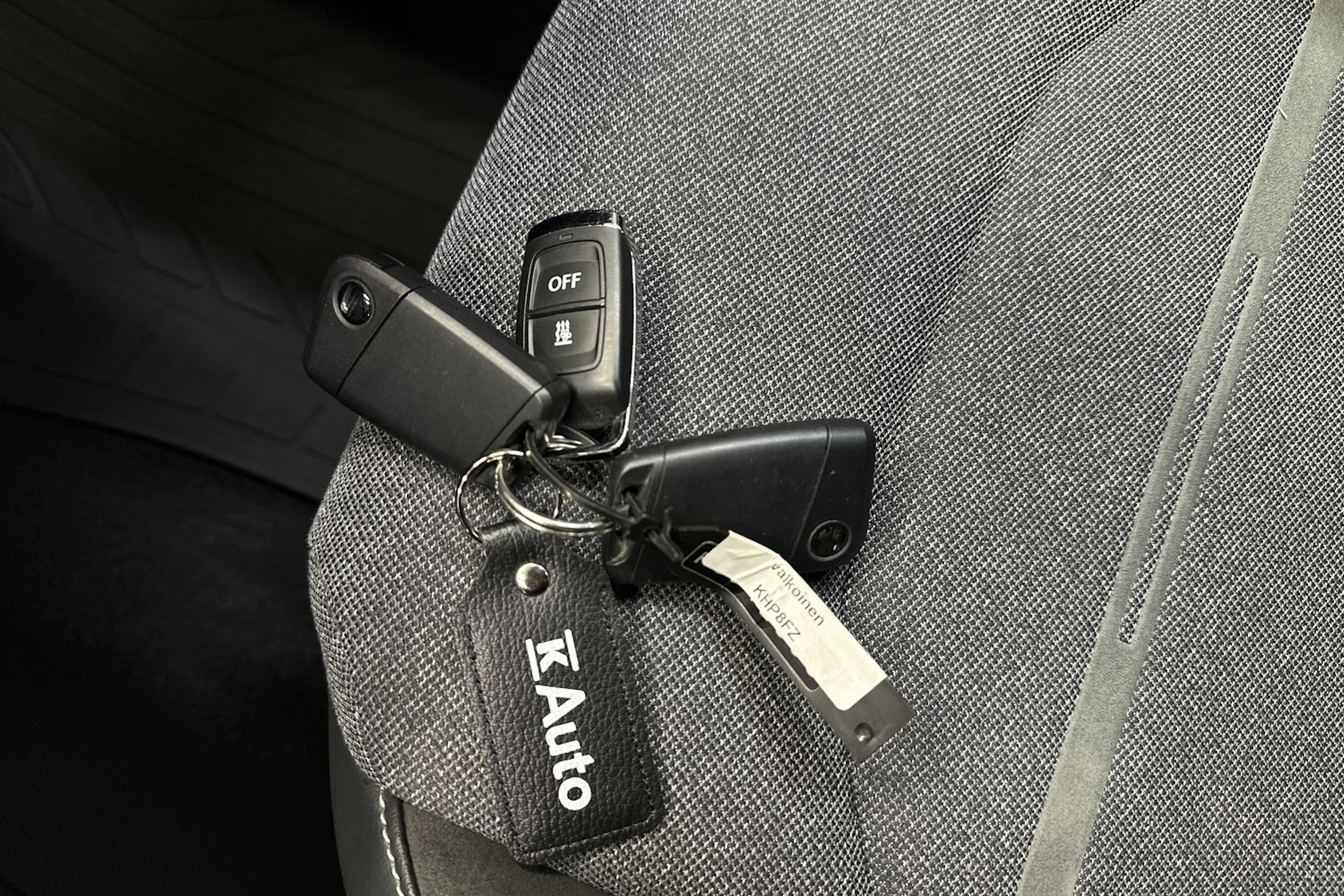 valkoinen SEAT Ateca 2023 kuva 23.