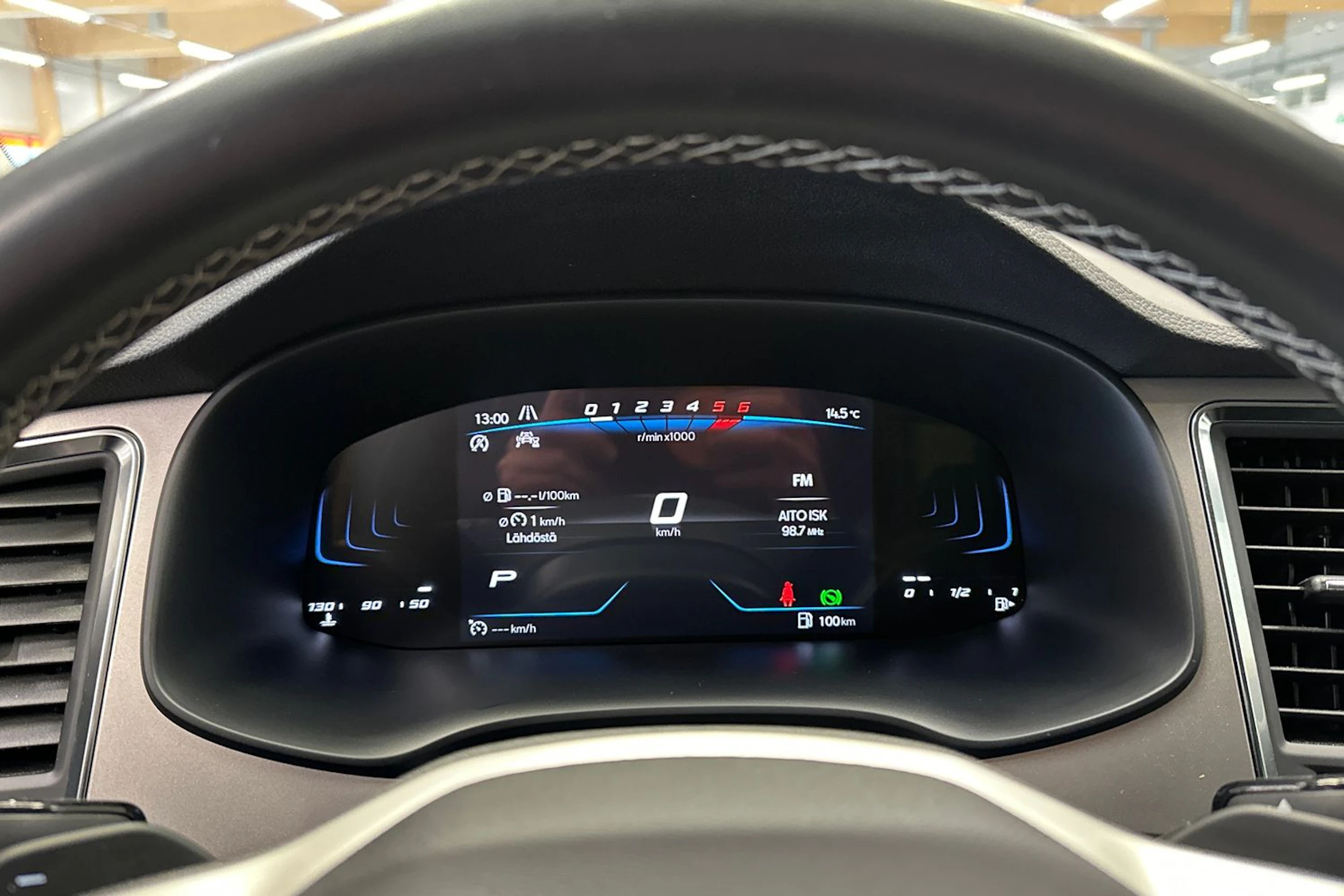 valkoinen SEAT Ateca 2023 kuva 24.