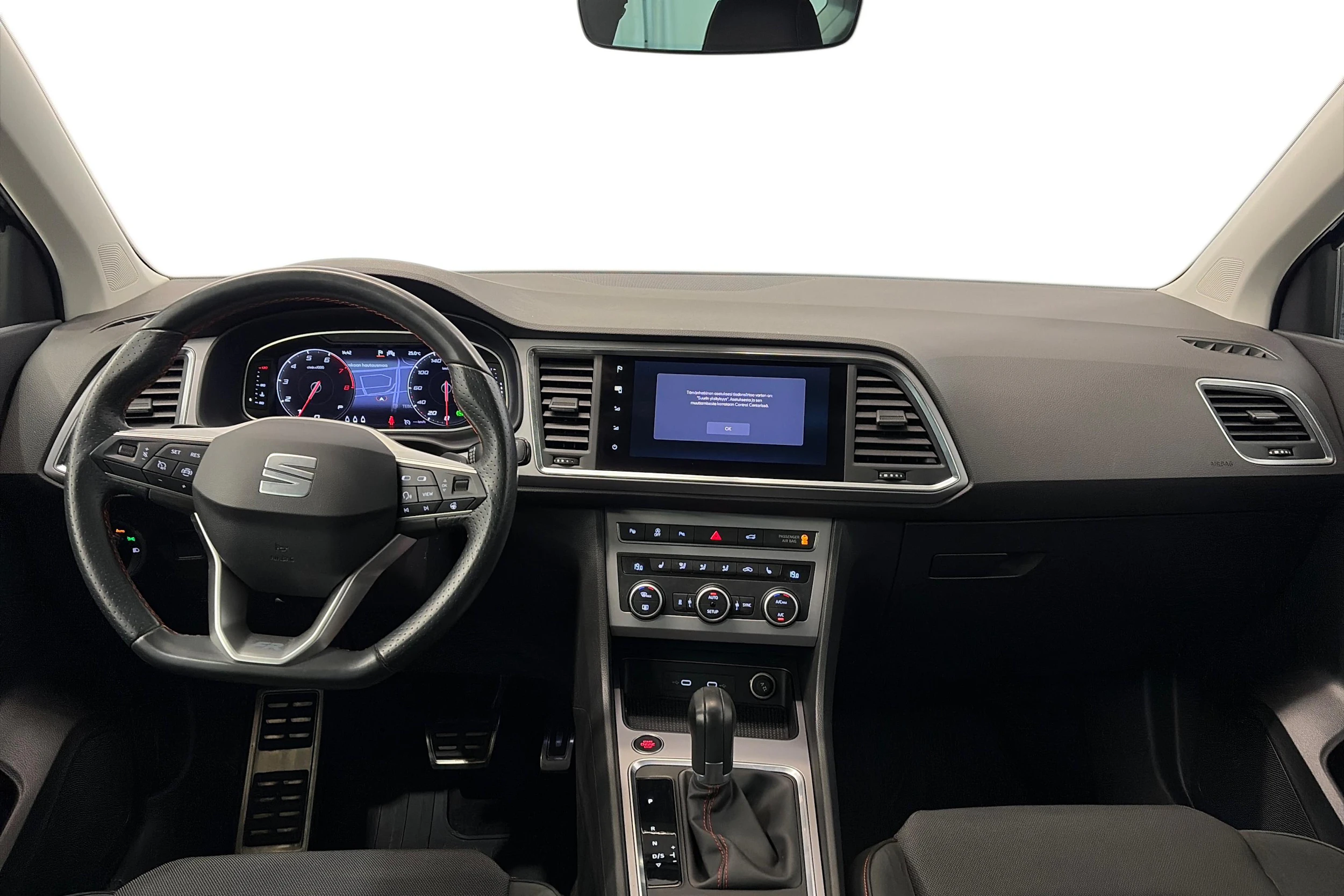 musta SEAT Ateca 2023 kuva 9.
