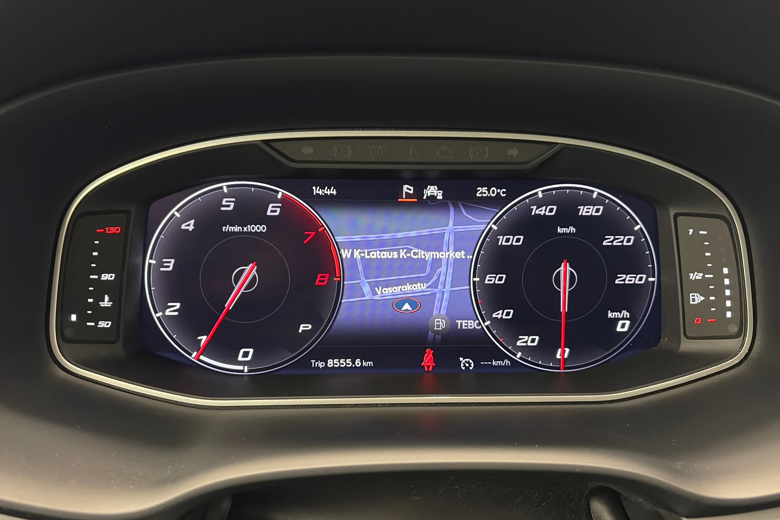 musta SEAT Ateca 2023 kuva 17.