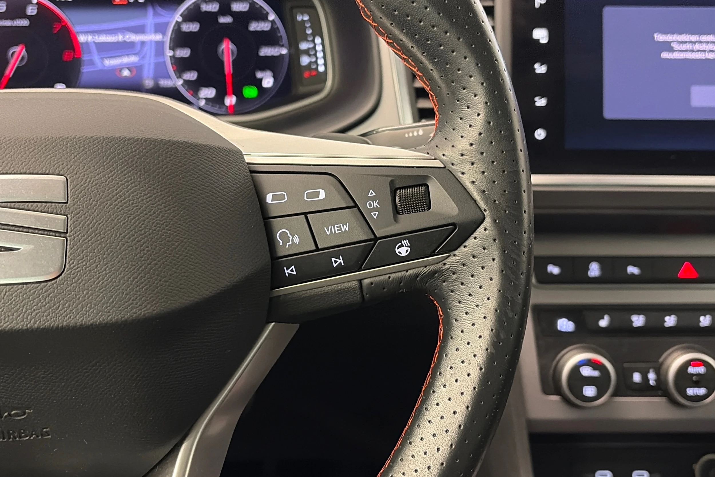 musta SEAT Ateca 2023 kuva 19.
