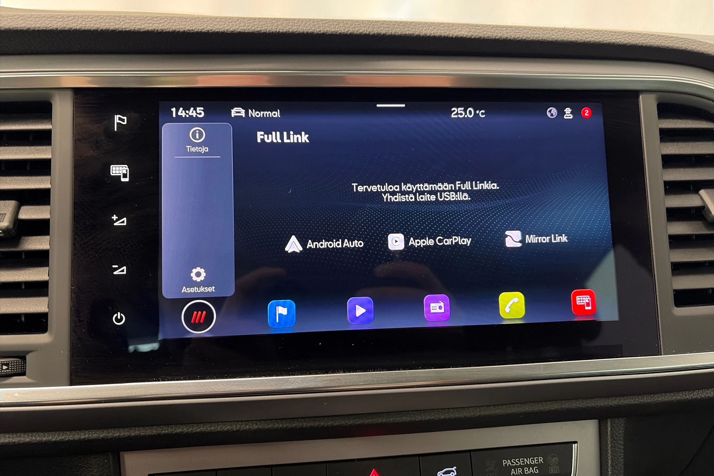 musta SEAT Ateca 2023 kuva 21.