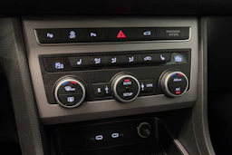 musta SEAT Ateca 2023 kuva 24.