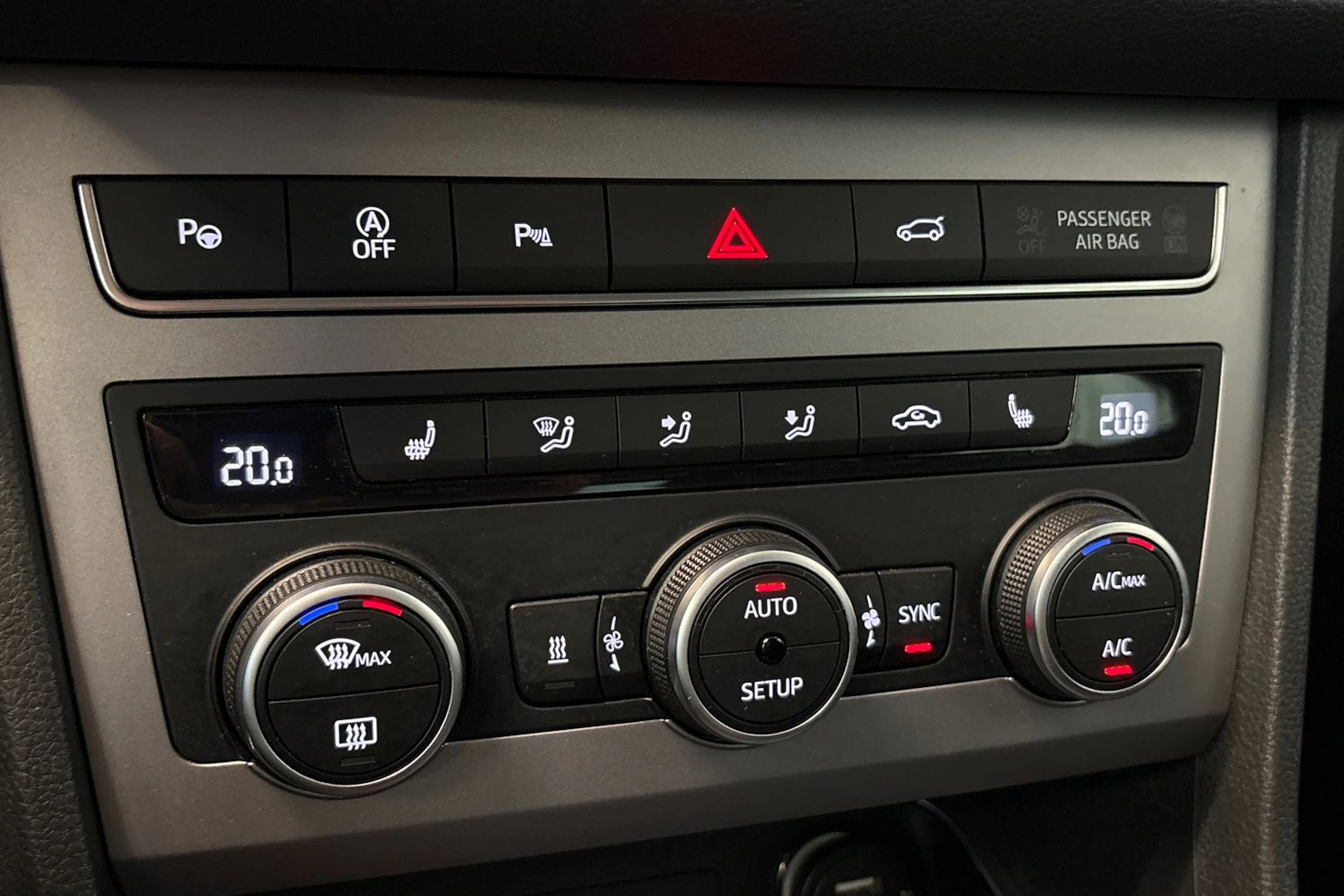 harmaa SEAT Ateca 2023 kuva 24.