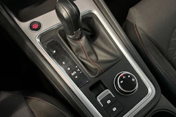harmaa SEAT Ateca 2023 kuva 25.