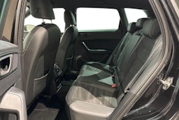 met. musta SEAT Ateca 2023 kuva 10.