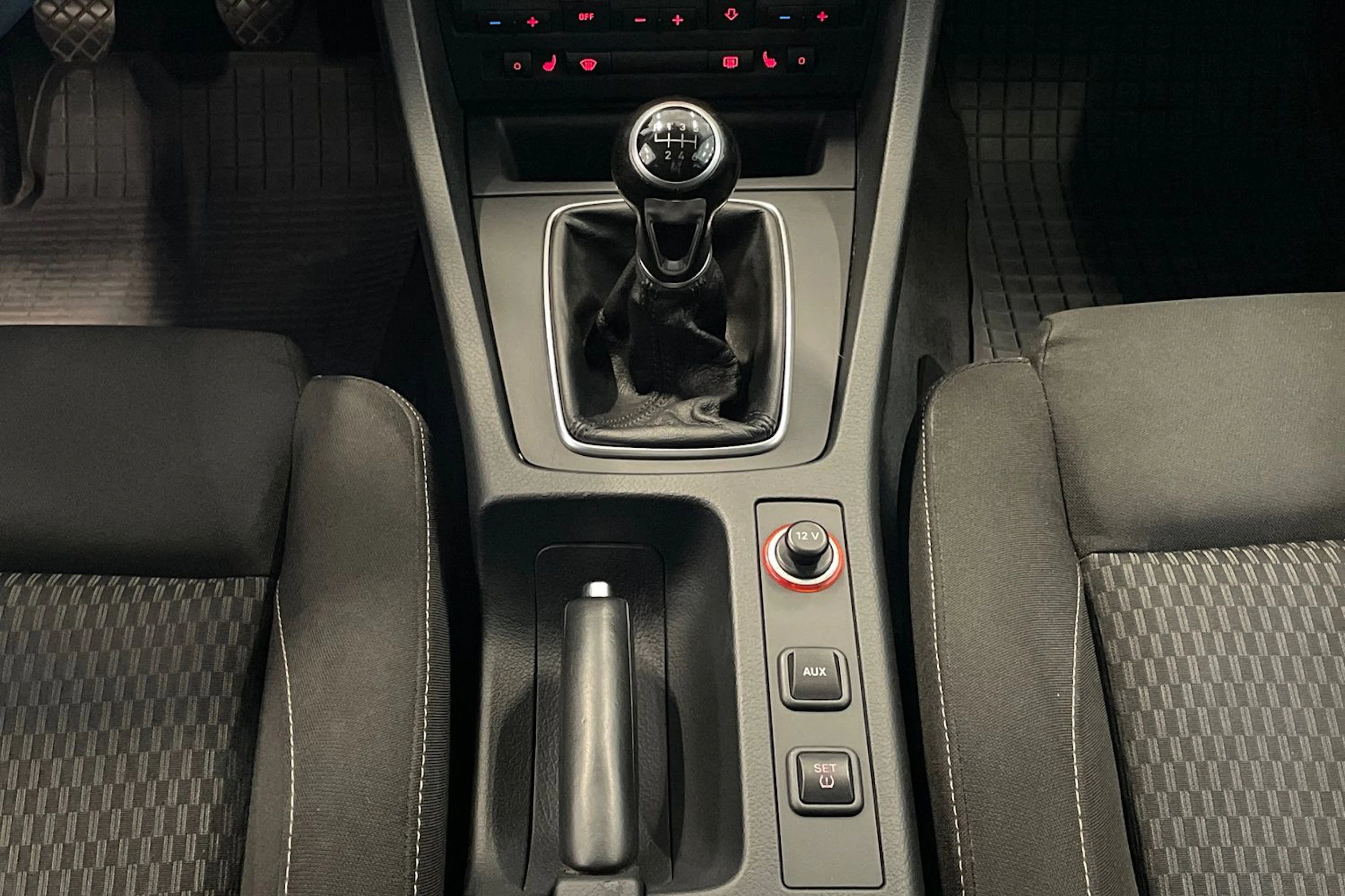 sininen SEAT Exeo 2009 kuva 19.