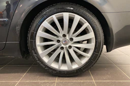 Musta SEAT Exeo ST 2012 kuva 10.