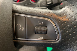 Musta SEAT Exeo ST 2012 kuva 15.