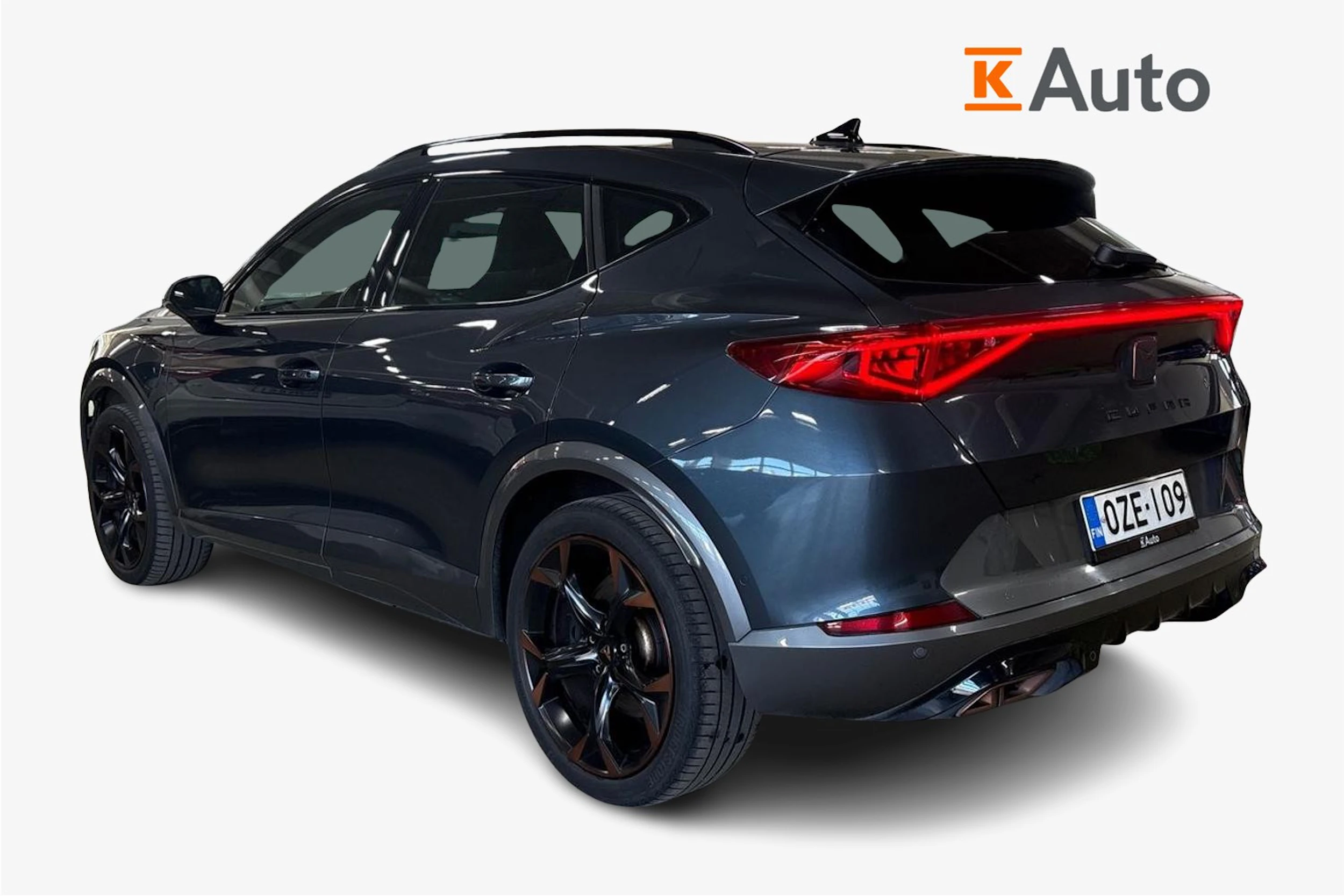 Harmaa SEAT Formentor 2021 kuva 3.