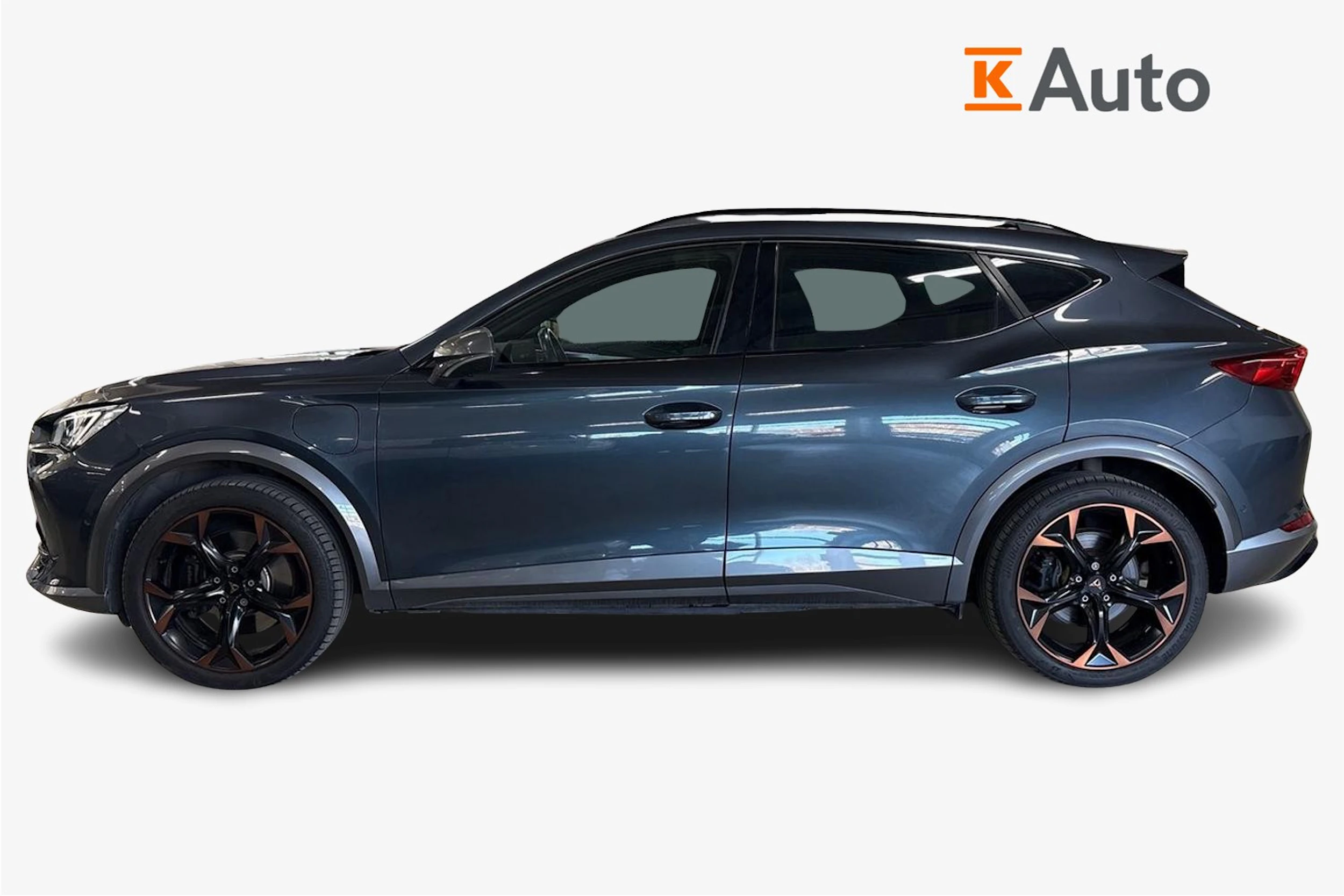 Harmaa SEAT Formentor 2021 kuva 7.