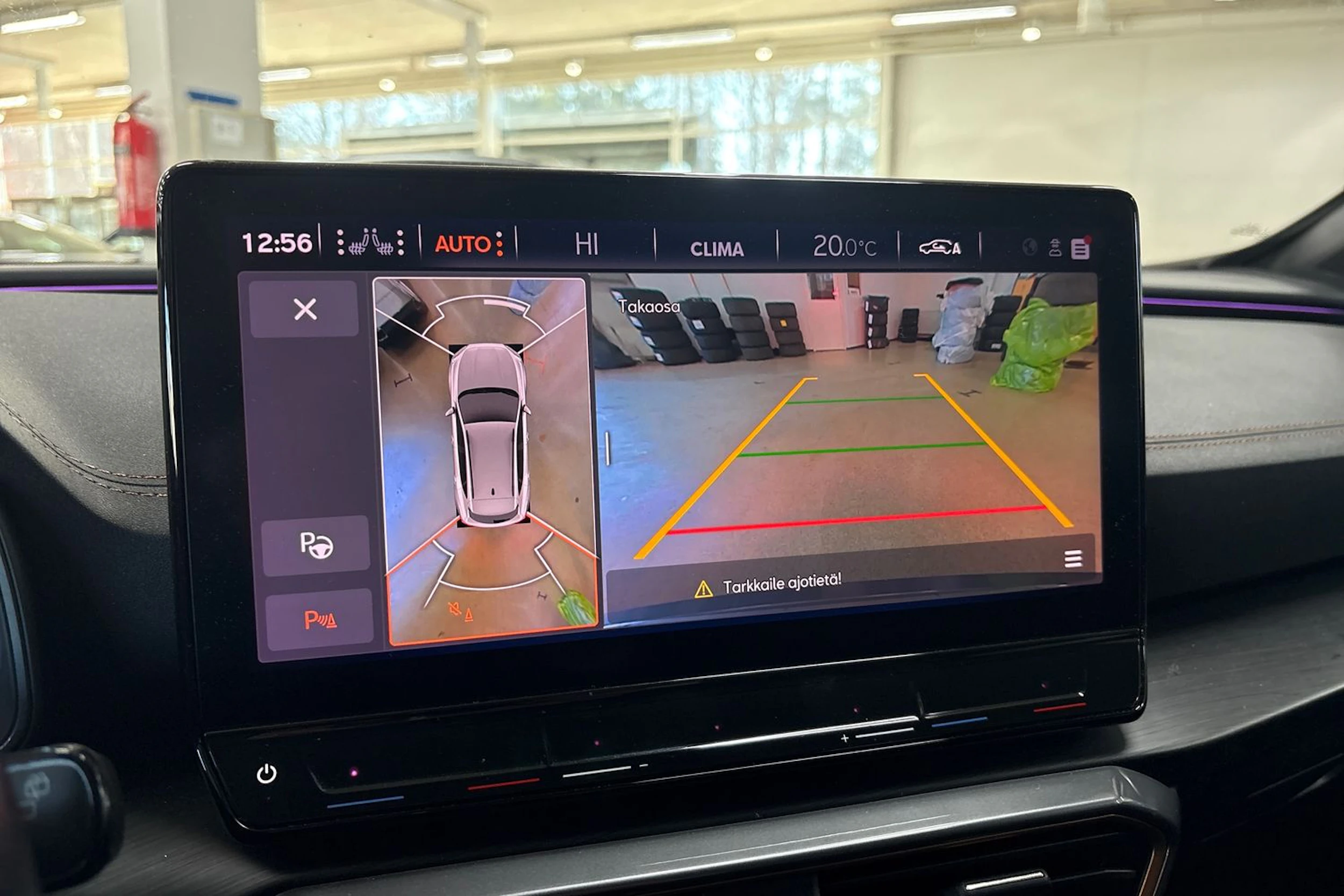 Harmaa SEAT Formentor 2021 kuva 18.