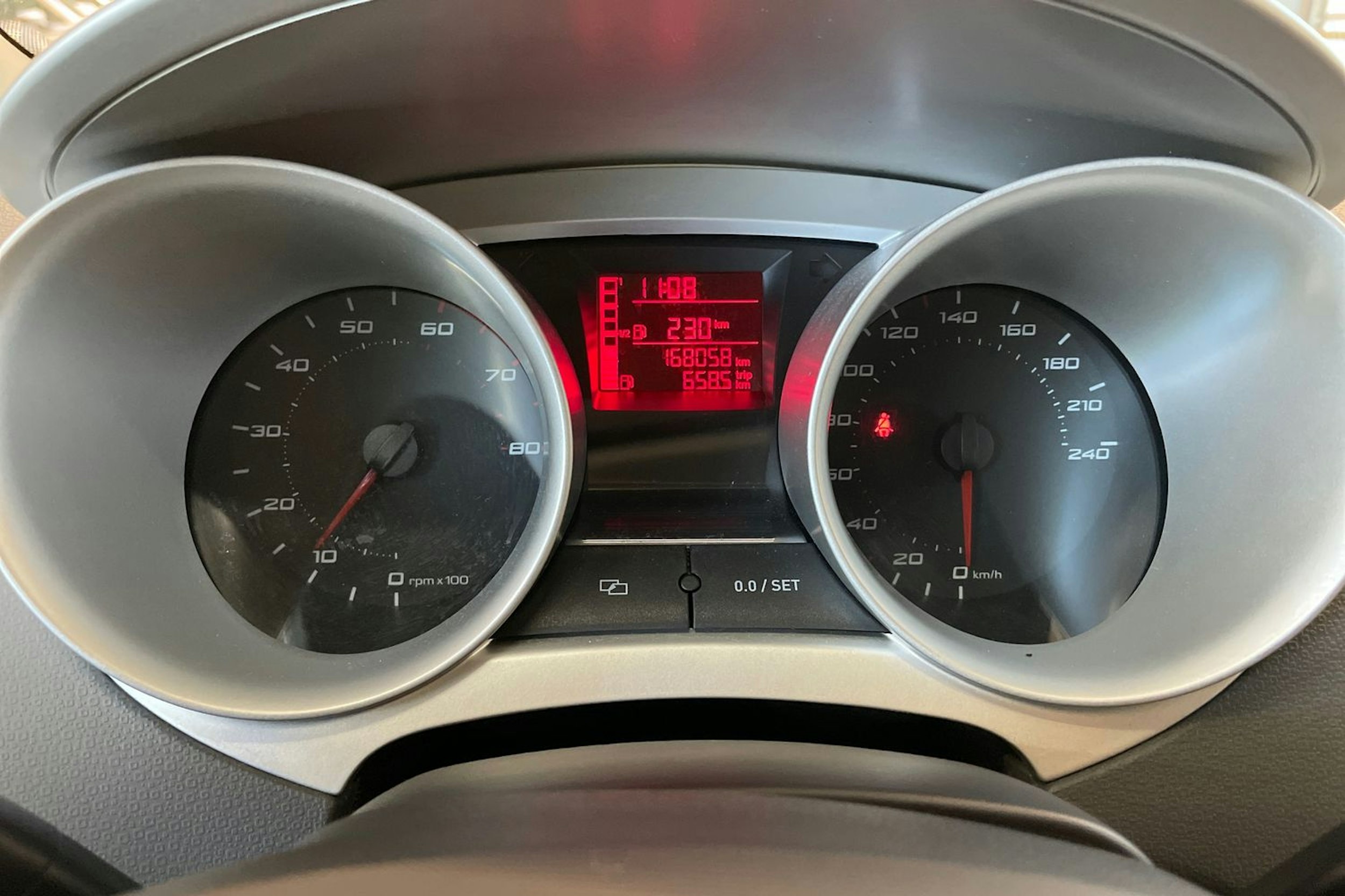Harmaa SEAT IBIZA 2009 kuva 14.