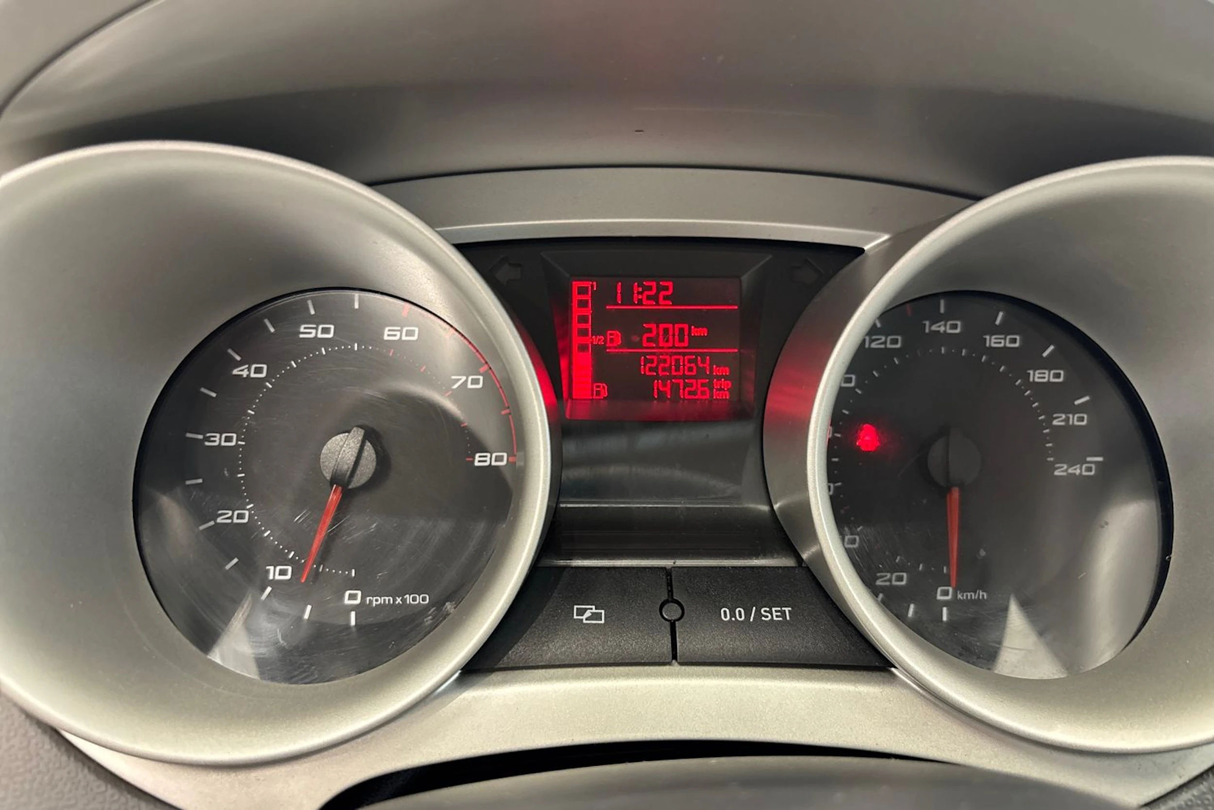 Musta SEAT IBIZA 2011 kuva 16.