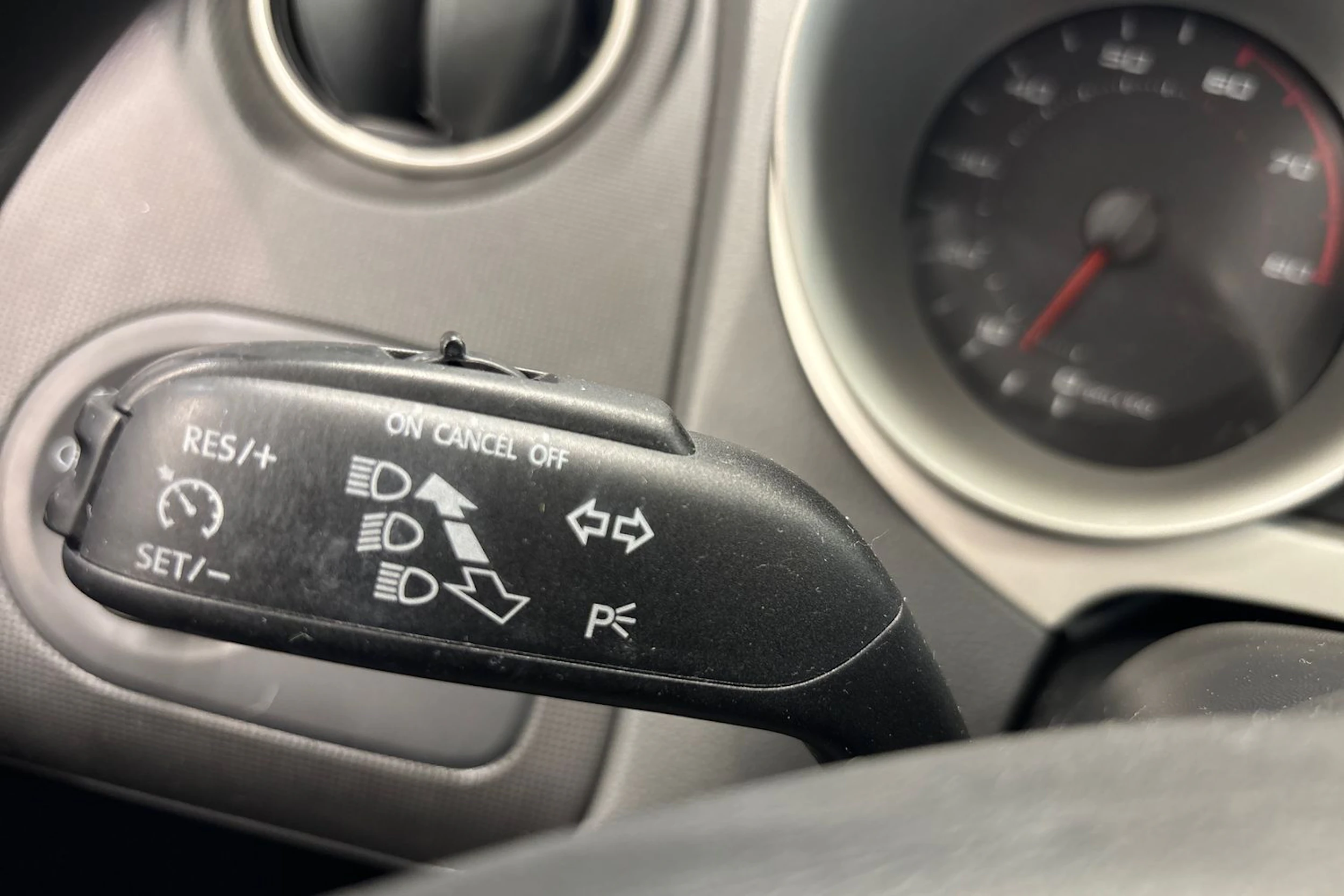 Musta SEAT IBIZA 2011 kuva 17.