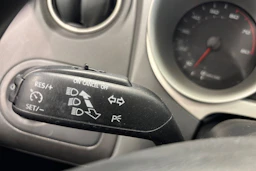 Musta SEAT IBIZA 2011 kuva 17.