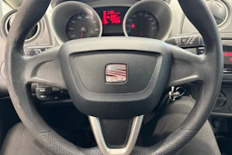 Musta SEAT IBIZA 2011 kuva 20.