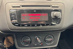 Musta SEAT IBIZA 2011 kuva 21.