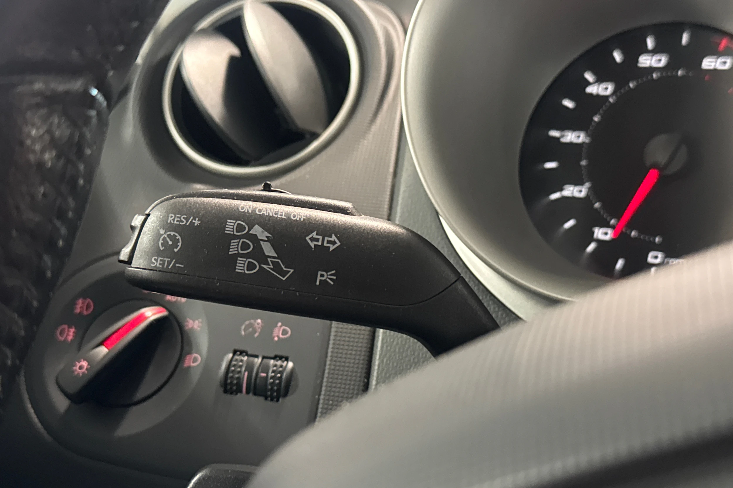 met. hopea SEAT Ibiza 2012 kuva 13.