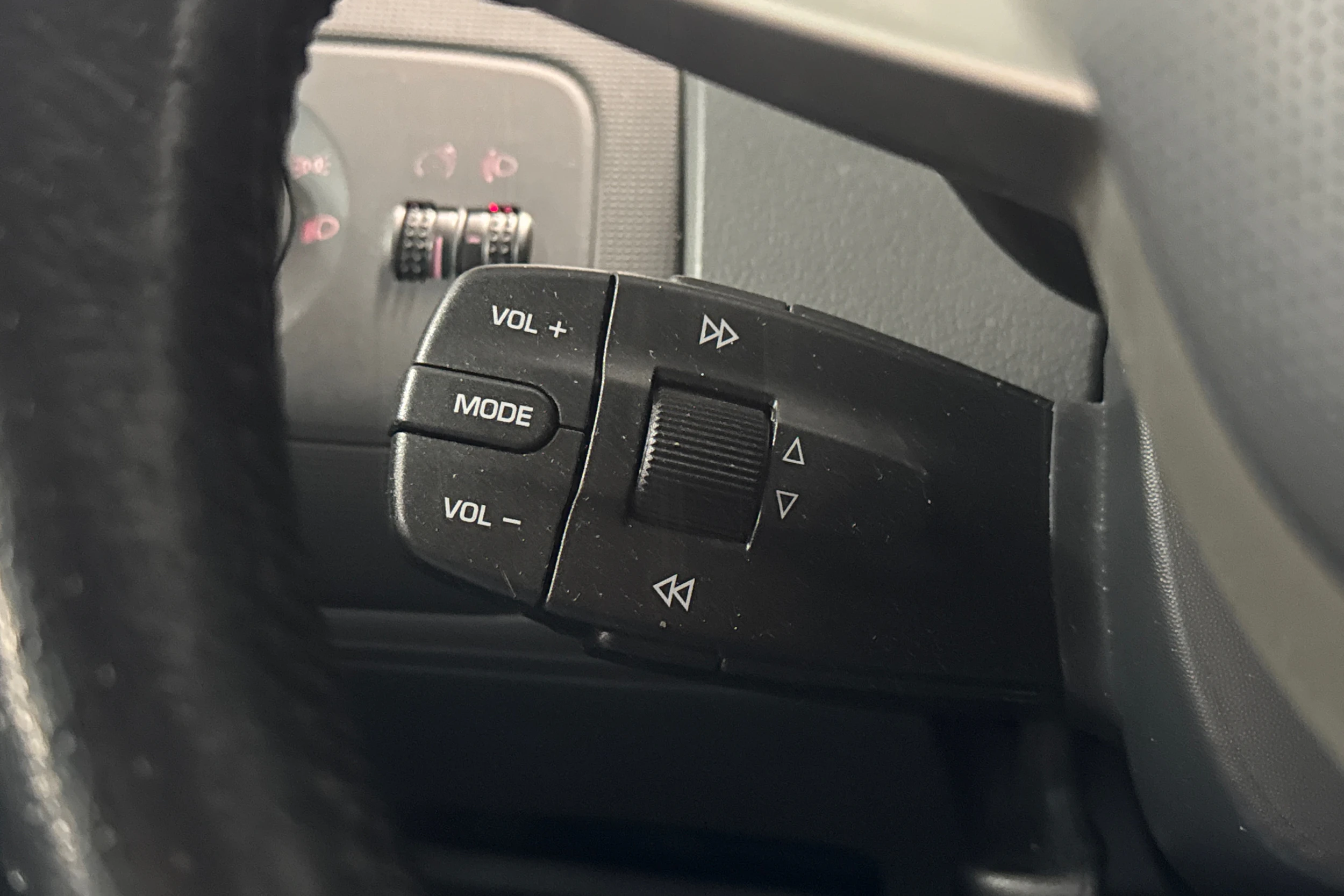 met. hopea SEAT Ibiza 2012 kuva 18.