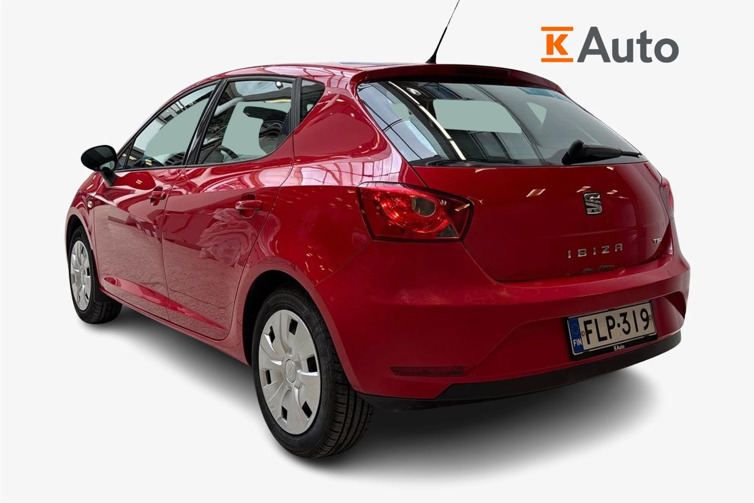 punainen SEAT Ibiza 2015 kuva 2.