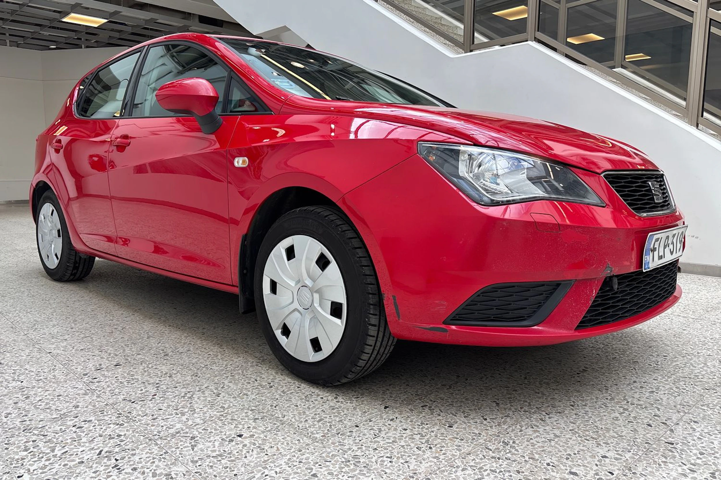 punainen SEAT Ibiza 2015 kuva 17.