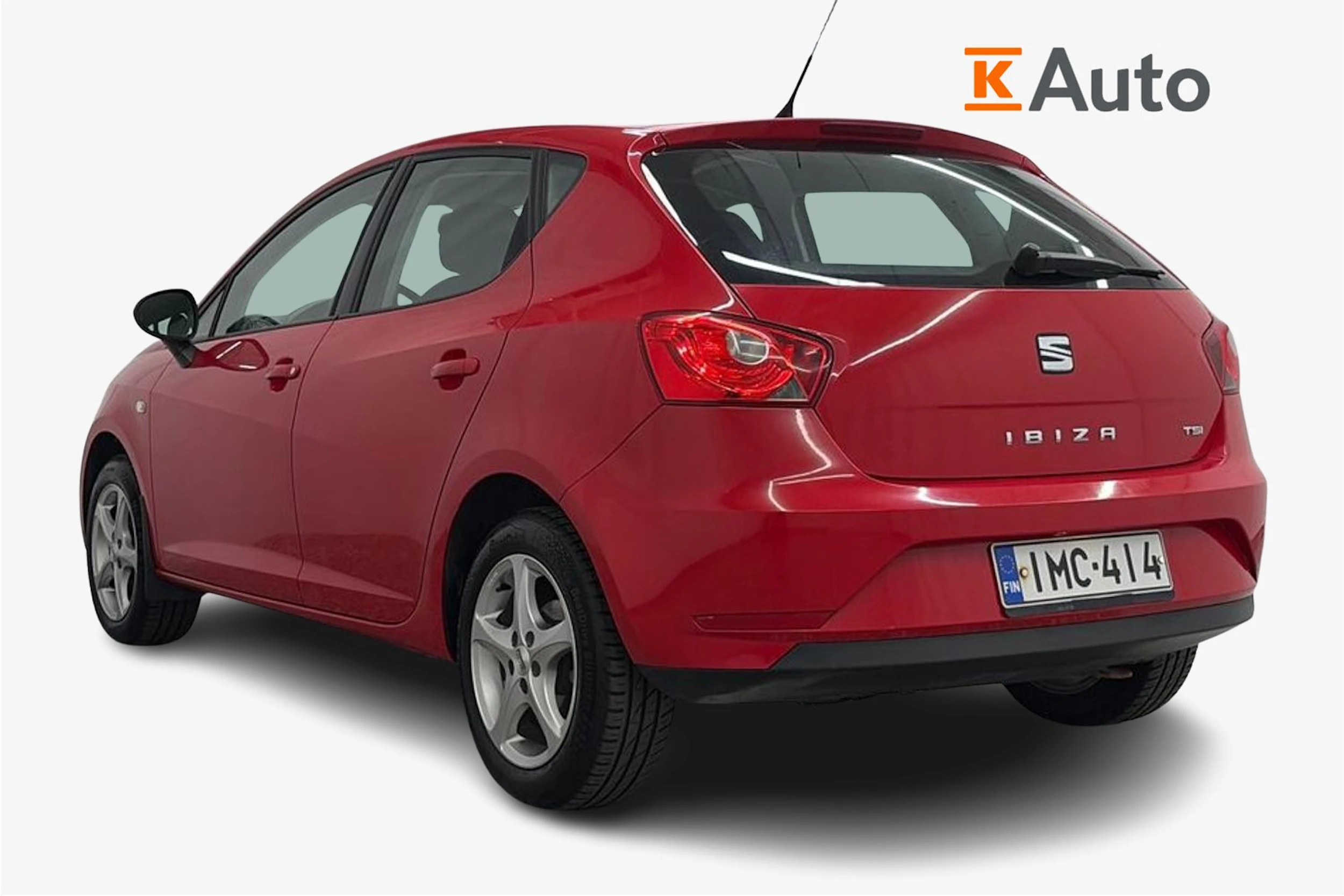 punainen SEAT Ibiza 2015 kuva 2.