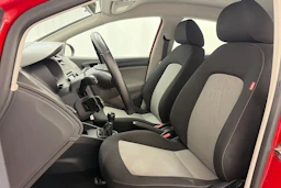 punainen SEAT Ibiza 2015 kuva 12.