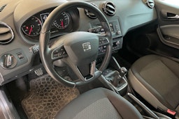 harmaa SEAT Ibiza 2016 kuva 3.