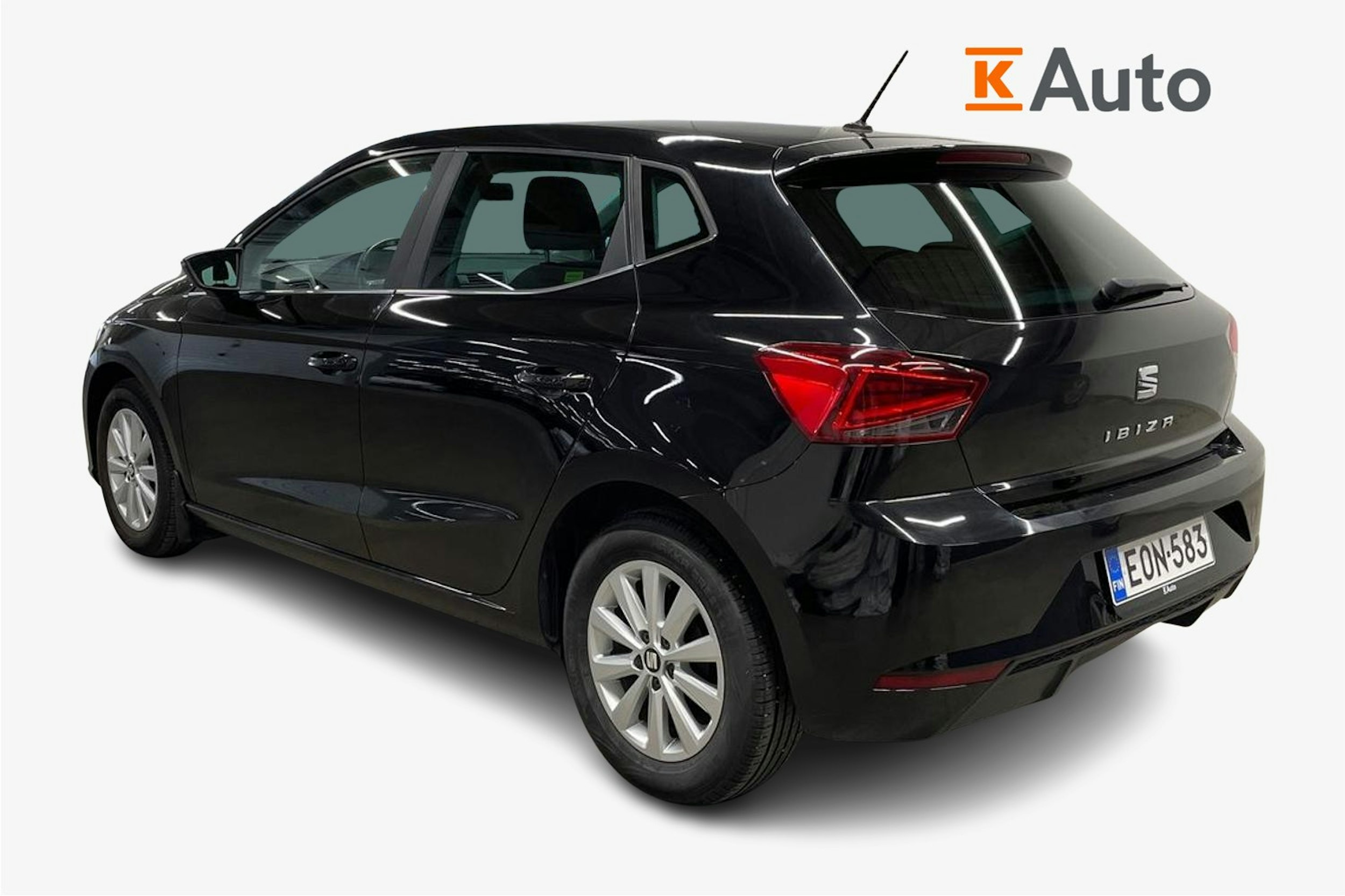met. musta SEAT Ibiza 2017 kuva 2.