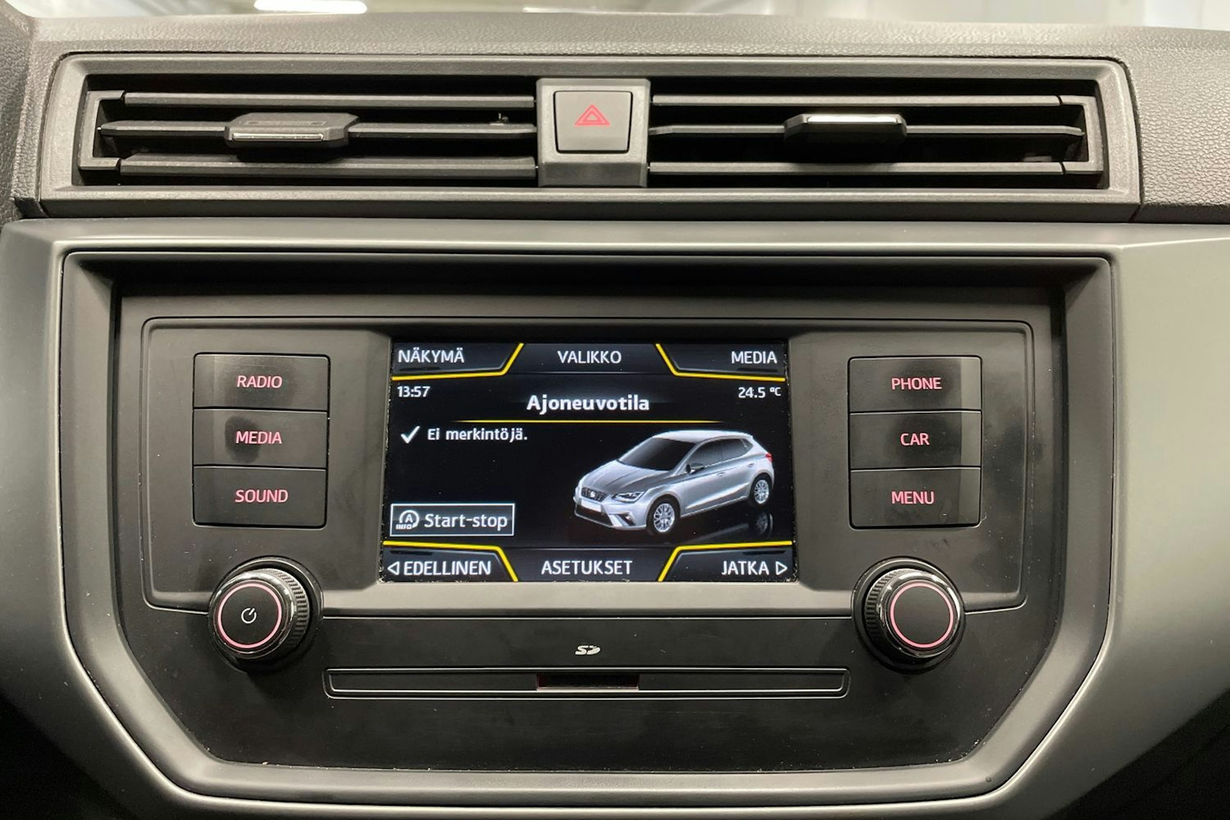 met. musta SEAT Ibiza 2017 kuva 18.