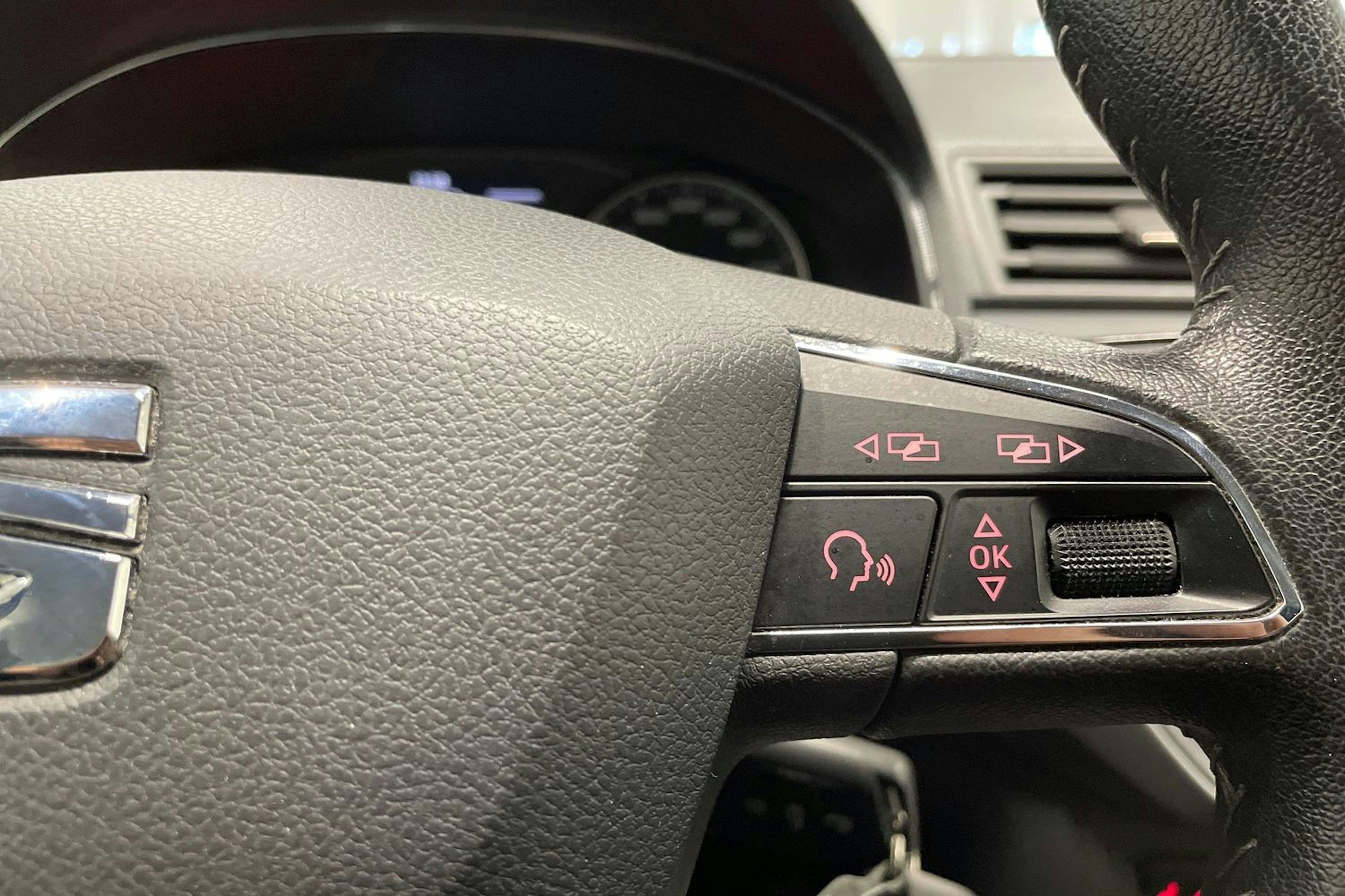 met. musta SEAT Ibiza 2017 kuva 23.