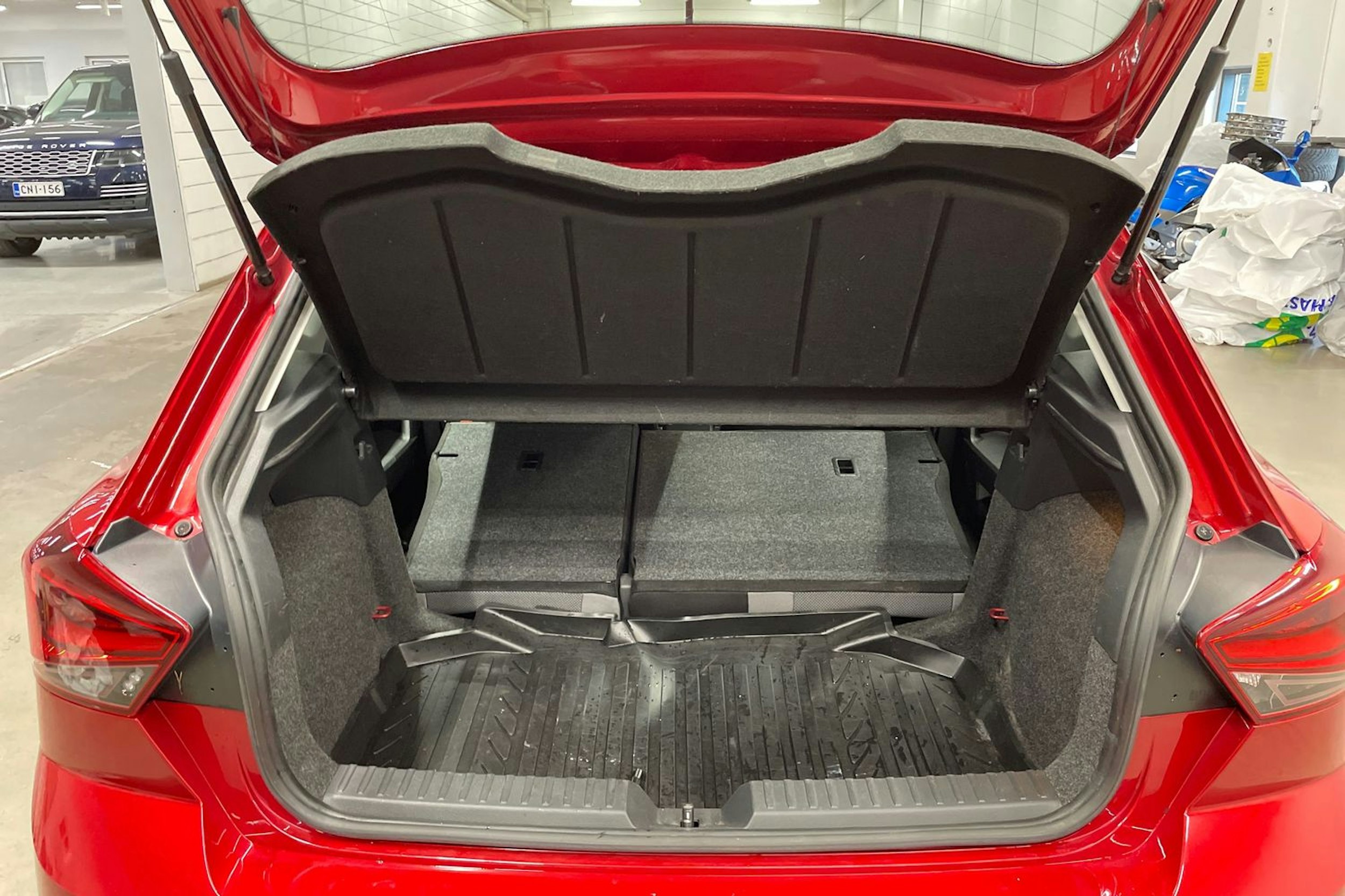 vihreä SEAT Ibiza 2018 kuva 15.