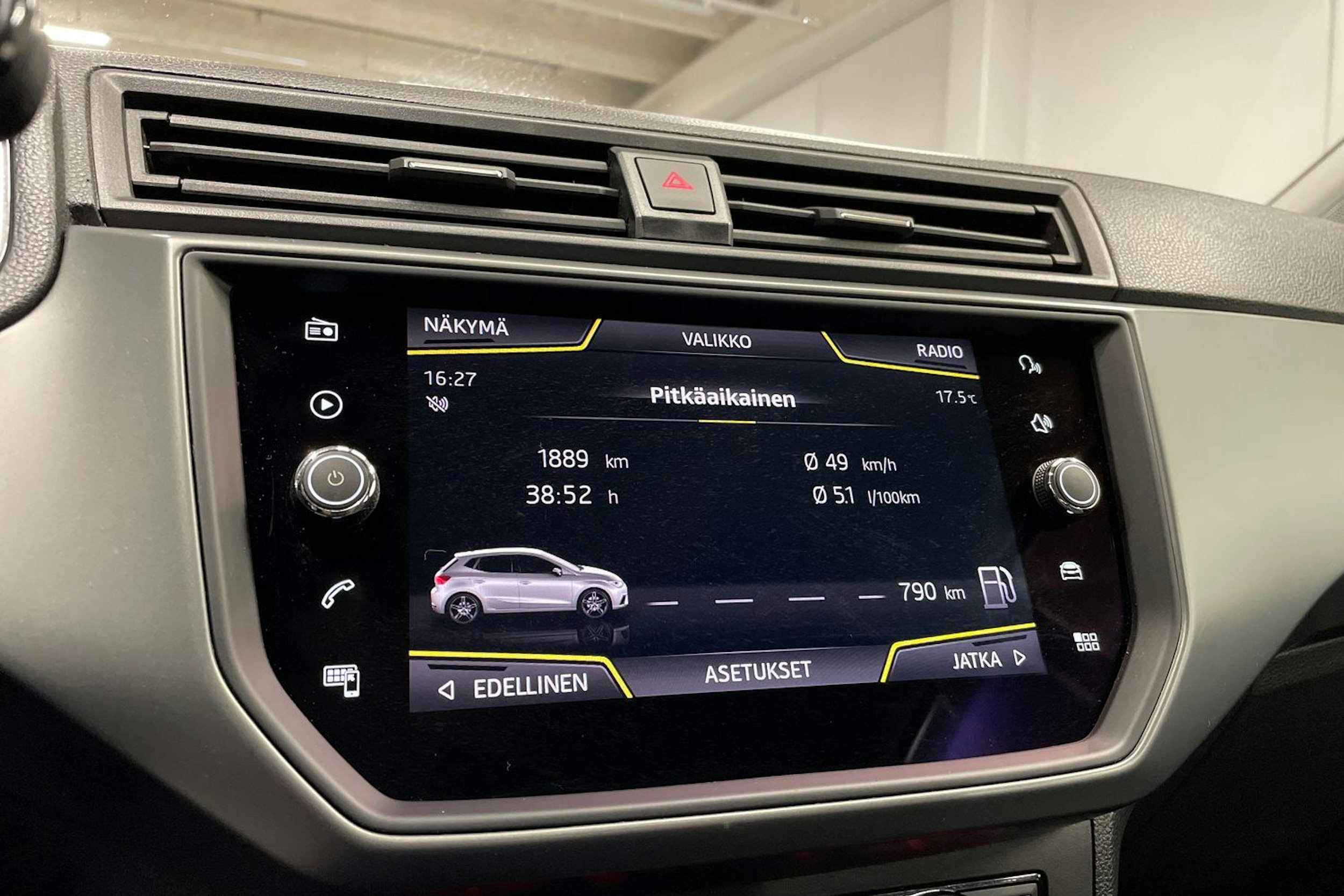 vihreä SEAT Ibiza 2018 kuva 18.