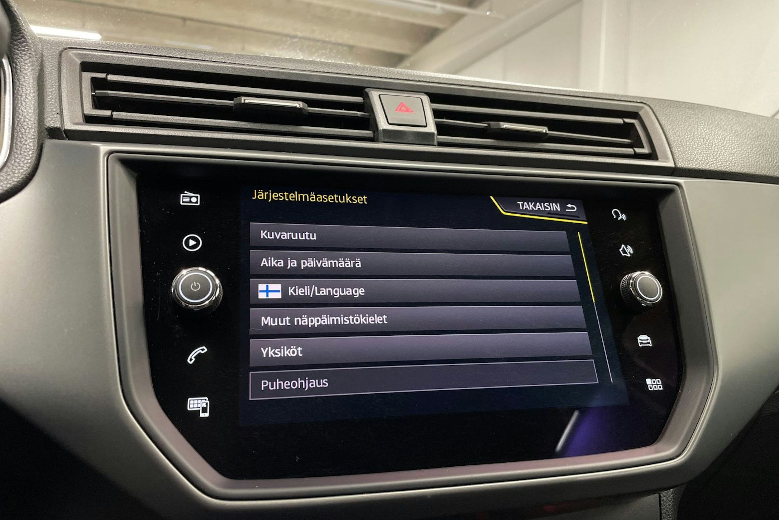 vihreä SEAT Ibiza 2018 kuva 19.