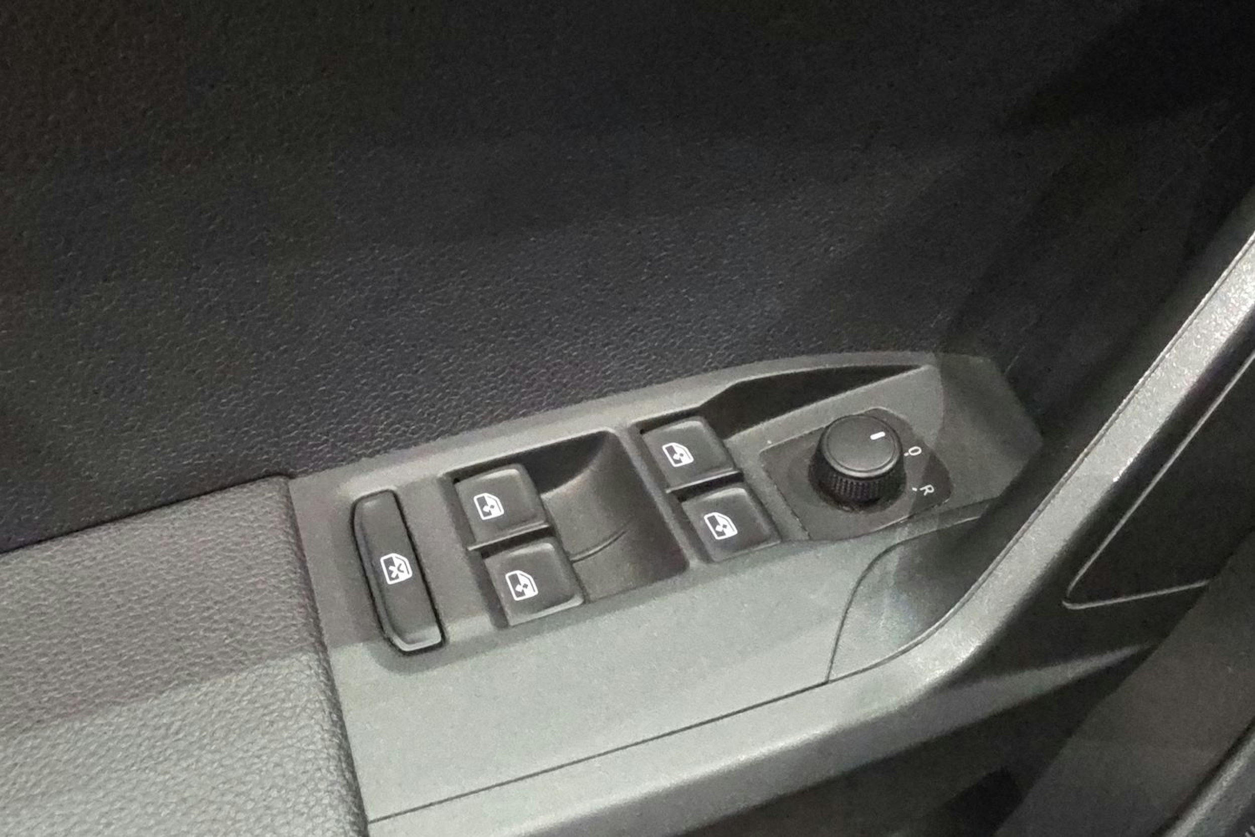 musta SEAT Ibiza 2018 kuva 30.