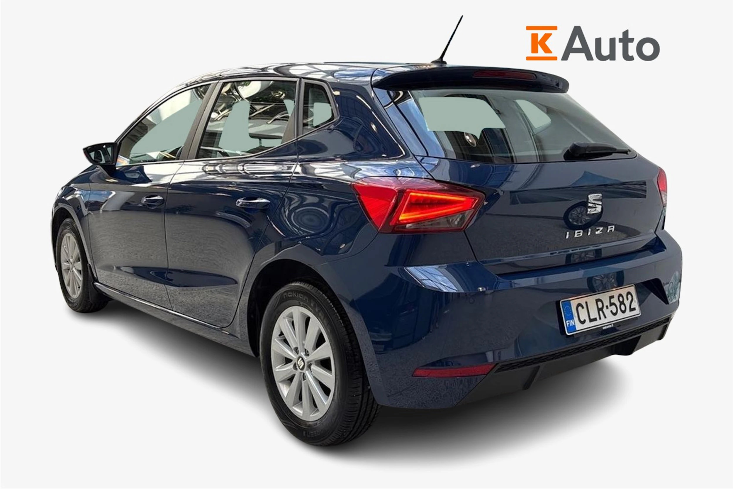 sininen SEAT Ibiza 2018 kuva 2.