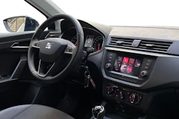 sininen SEAT Ibiza 2018 kuva 7.